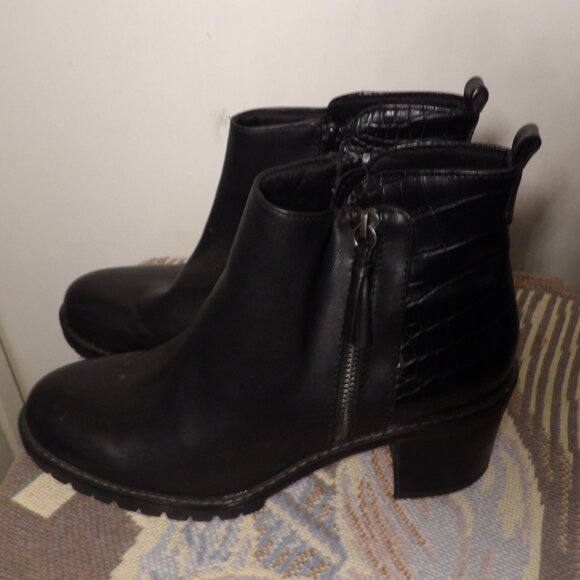 Baretraps Haile Vegan Croc Faux Leather Boots Sz 9M - Picture 1 of 8